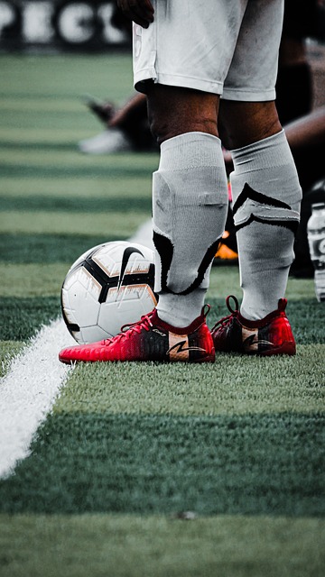Atleta di calcio durante l'allenamento